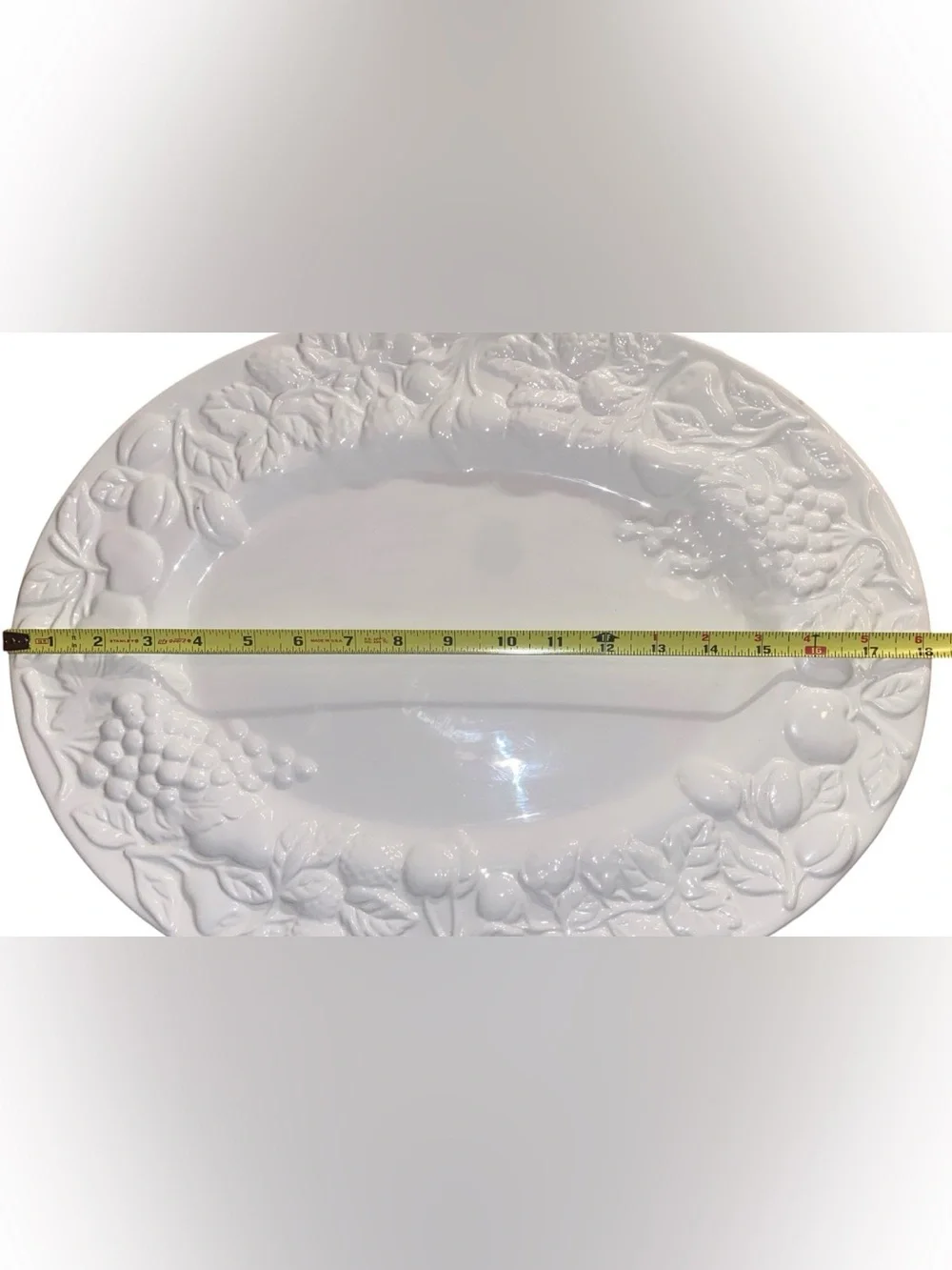 VINTAGE CENTURY Oval Fruit Themed Embossed Elegant Serving Platter White 18”x 14